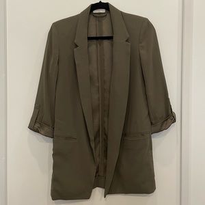 by Aritzia Babaton - Lightweight Blazer
